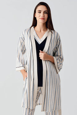 Image of Çizgili Gizli Emzirme Bölmeli Lohusa Pijama ve Sabahlık Takımı - 17302