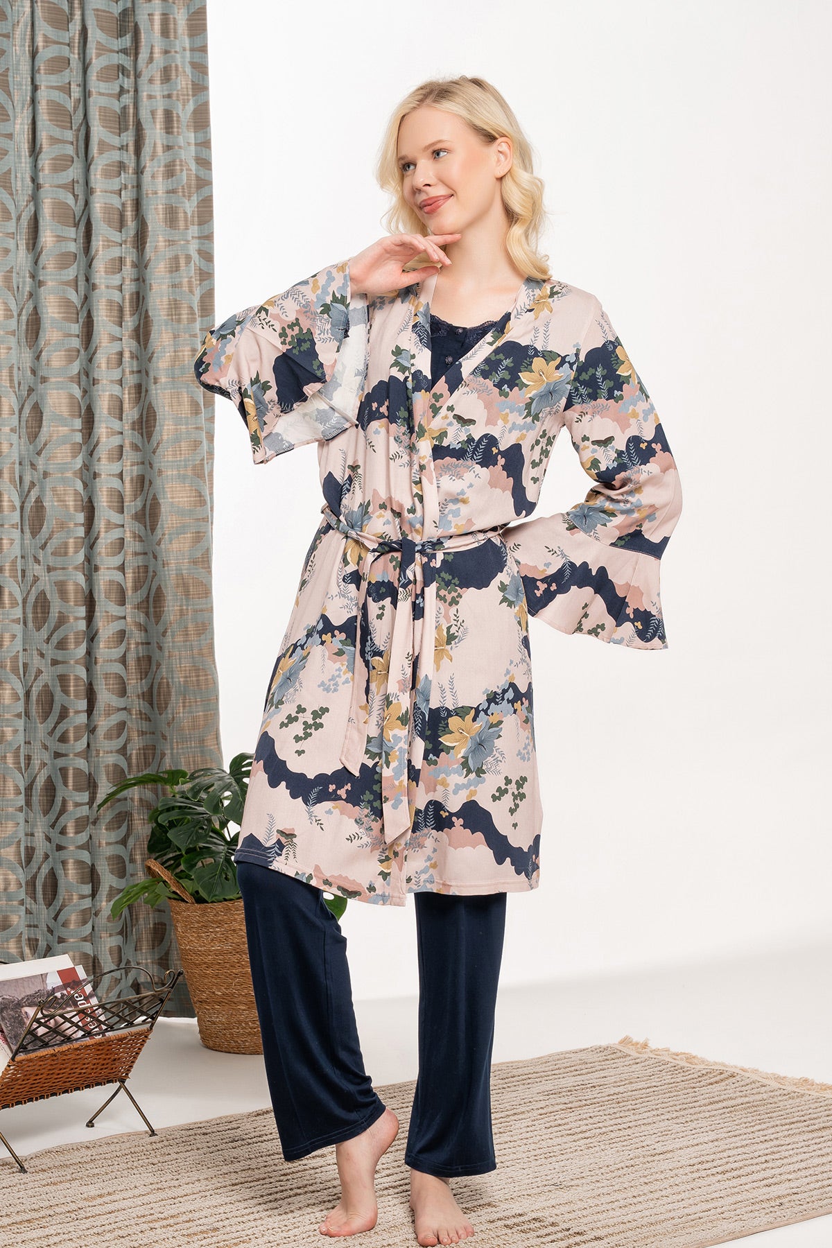 Dantel Detaylı Lohusa Pijama ve Desenli Sabahlık Takımı - 5932